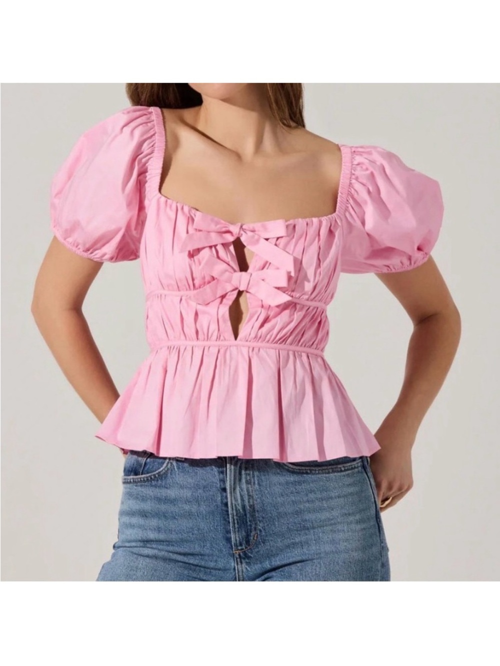 NWOT ASTR Pink Smocked Puff-Sleeve Peplum Tie-Front Blouse